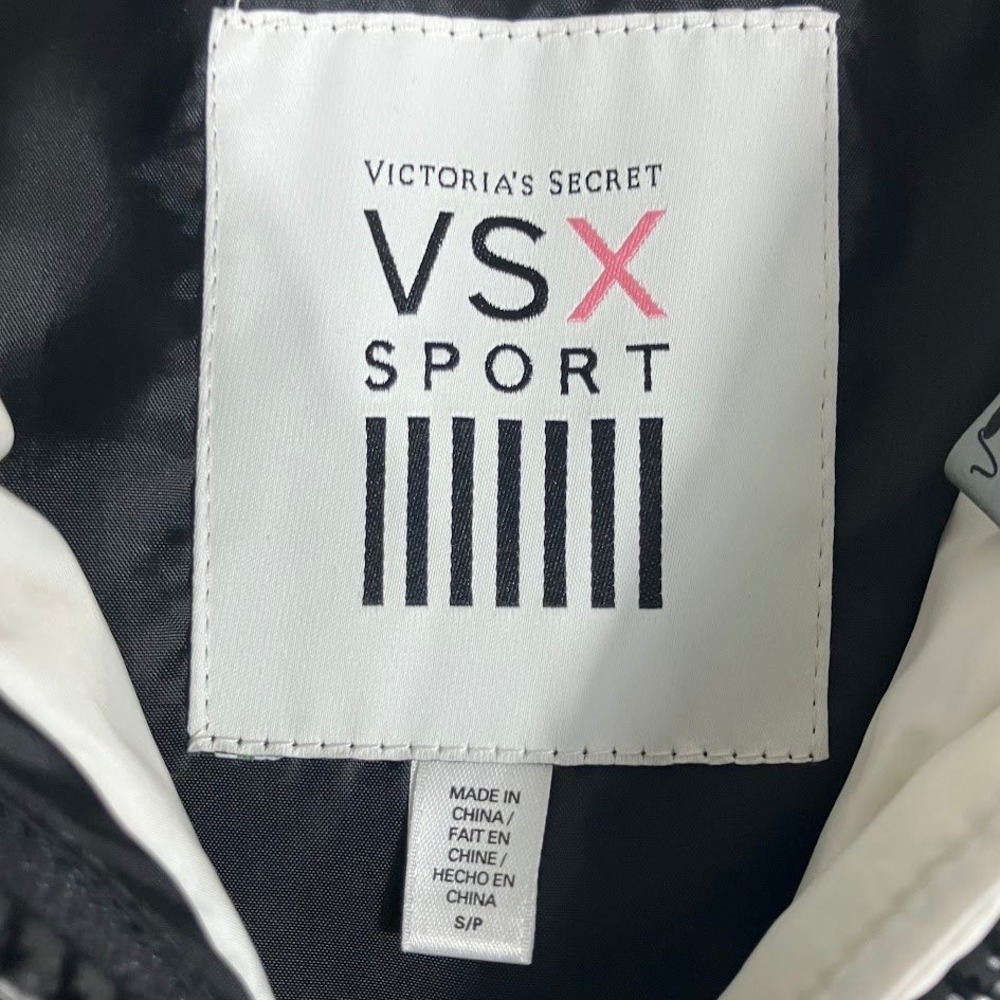 Victoria's Secret VSX Sport White 2-in-1 Down Puffer Jacket Hooded Small NWT - Picture 2 of 11